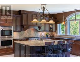 565 EAGLETRACE DRIVE - 16