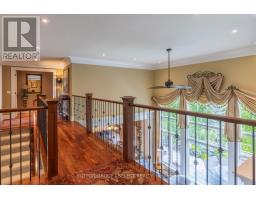 565 EAGLETRACE DRIVE - 22