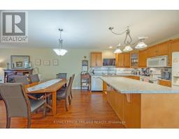 18 COLEMAN COURT - 7