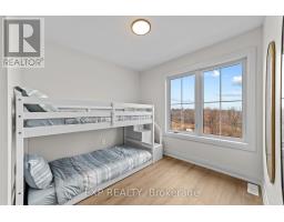 2580 SHEFFIELD BOULEVARD - 22