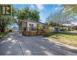 4767 ST. CLAIR PARKWAY - 3