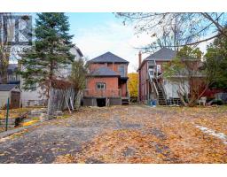 21 ELMWOOD AVENUE E - 46