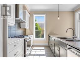 202 - 122 WORTLEY ROAD - 6