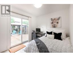 10 STROUD CRESCENT - 14