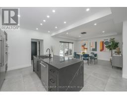 288 WINDERMERE COURT W - 13