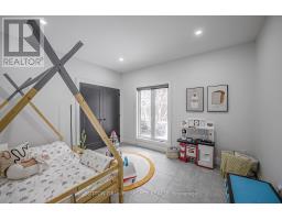 288 WINDERMERE COURT W - 20