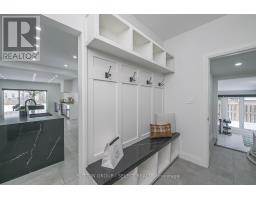 288 WINDERMERE COURT W - 25