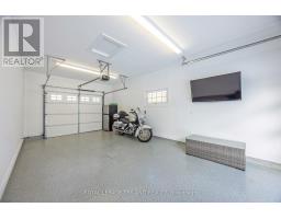 73 MCLEOD CRESCENT - 25