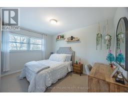 73 MCLEOD CRESCENT - 29