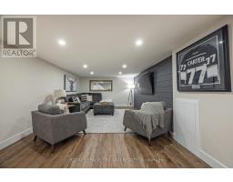 73 MCLEOD CRESCENT - 35