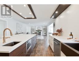 5229 WALES CRESCENT - 24