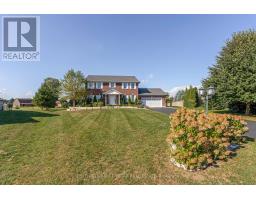 5229 WALES CRESCENT - 3