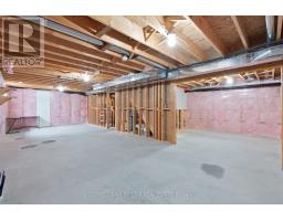 5229 WALES CRESCENT - 39