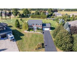 5229 WALES CRESCENT - 4