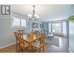 15 STIRLING CRESCENT - 14