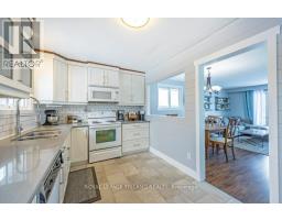 15 STIRLING CRESCENT - 16