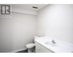 12 PEACH TREE BOULEVARD - 36