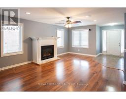 12 PEACH TREE BOULEVARD - 5