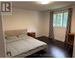 102 PAPERBIRCH CRESCENT - 13