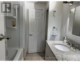 102 PAPERBIRCH CRESCENT - 17