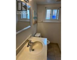 102 PAPERBIRCH CRESCENT - 23