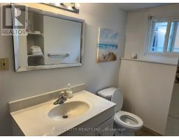 102 PAPERBIRCH CRESCENT - 24