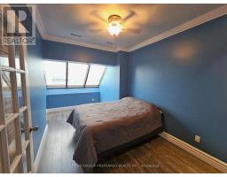 2404 - 389 DUNDAS STREET - 15