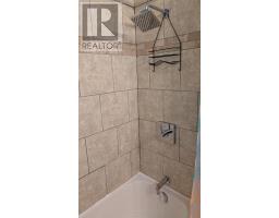 2404 - 389 DUNDAS STREET - 16