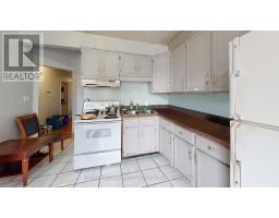 193 WHARNCLIFFE ROAD N - 16