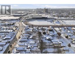 1050 FLORENCE STREET - 32