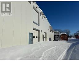 2899 CROMARTY DRIVE - 32