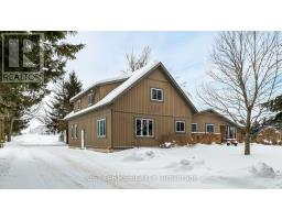 2899 CROMARTY DRIVE - 44