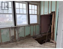 16 NELSON STREET - 14