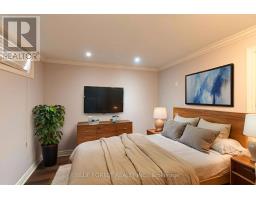 24 DALEVIEW CRESCENT - 25