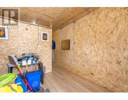 24 DALEVIEW CRESCENT - 31