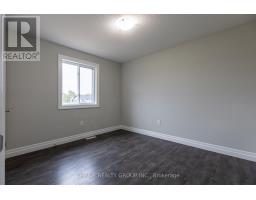 3465 ORIOLE CIRCLE E - 15