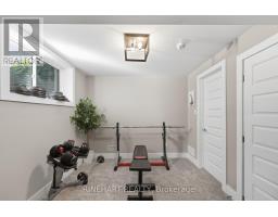 1754 BRAYFORD AVENUE - 44