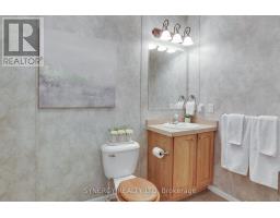 461 RICHARD CRESCENT - 19