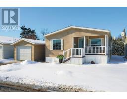 461 RICHARD CRESCENT - 2