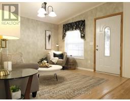 461 RICHARD CRESCENT - 5