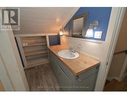 10 HENRY STREET - 14