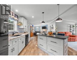 21 KELLESTINE DRIVE - 18