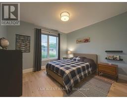 93 WOODLAND DRIVE - 13