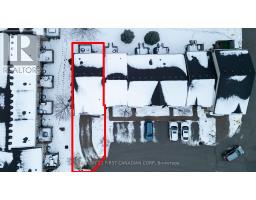 105 - 1320 SAVANNAH DRIVE - 42