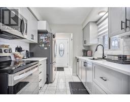 43 BEECHMOUNT CRESCENT - 11