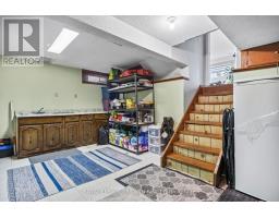 43 BEECHMOUNT CRESCENT - 19