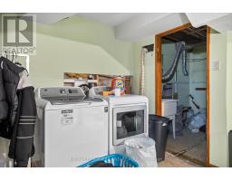 43 BEECHMOUNT CRESCENT - 20