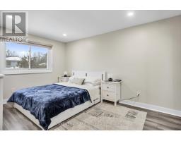 43 BEECHMOUNT CRESCENT - 22