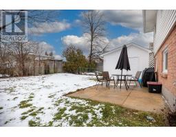 43 BEECHMOUNT CRESCENT - 27