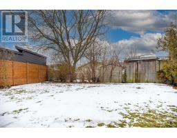 43 BEECHMOUNT CRESCENT - 30